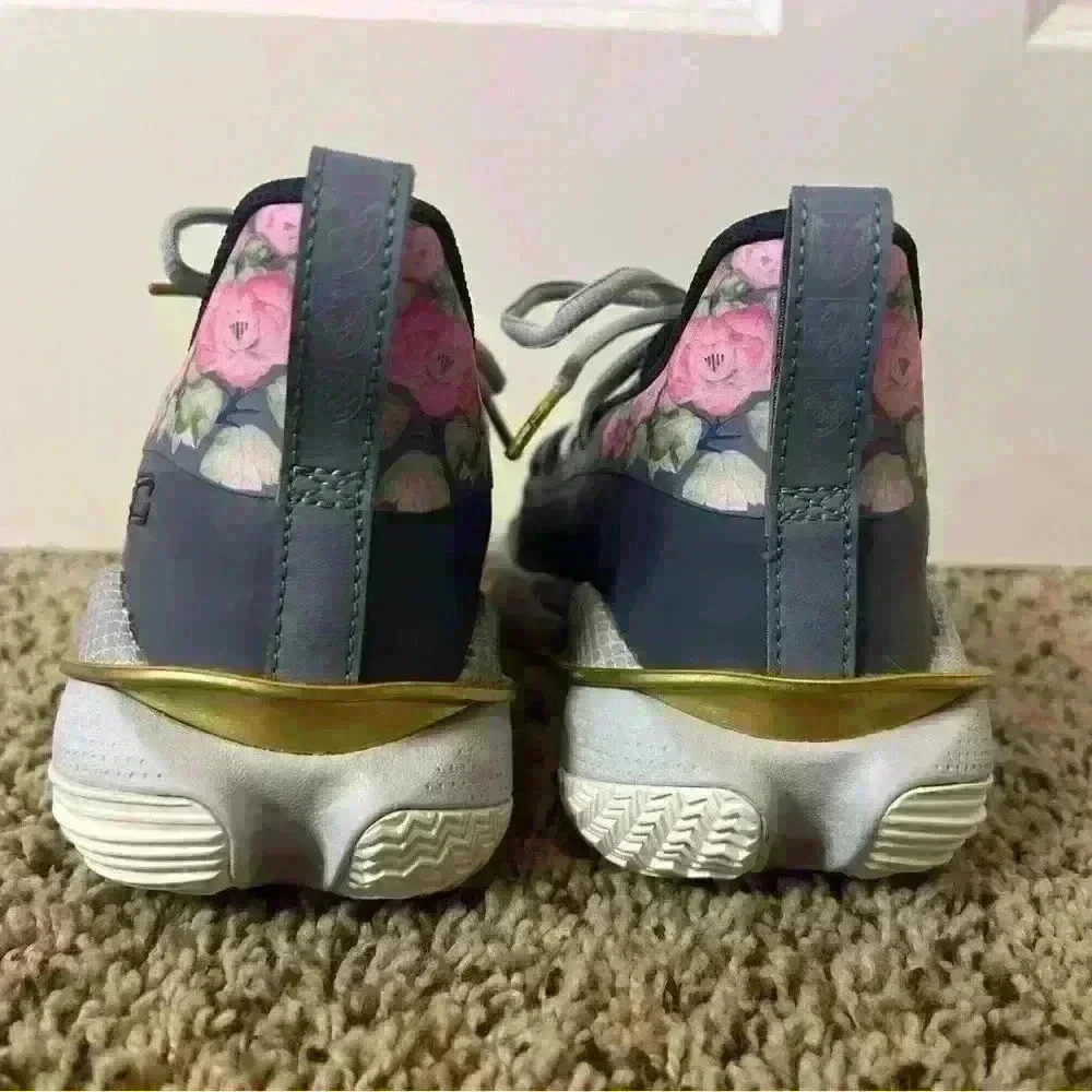 Under Armour Curry Shoes